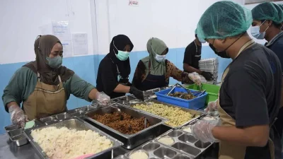 ‘No service, no pay’, BGN bisa langsung stop insentif Rp 6 juta per hari untuk SPPG [titlebase] – Kebijakan Baru yang Guncang Industri