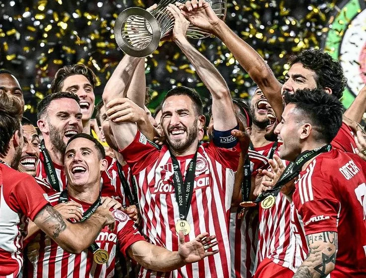 Olympiacos Luncurkan Ambisi Baru: Rekrut Bintang Dunia dan Dominasi Liga Musim Ini