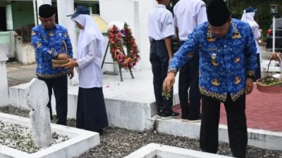 Pemakaman siswa SMPN 2 Sumberlawang digelar malam ini, jenazah masih di RSUD Sragen [titlebase] – Tragedi yang mengguncang komunitas