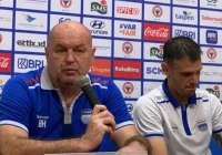 Persib tampil tanpa 2 pemain bertahan lawan Semen Padang FC, tapi ada kabar baik dari Bojan Hodak [titlebase]