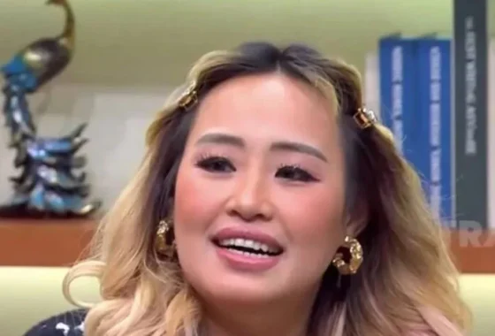 Pinkan Mambo Viral, TikTok Live Hasilkan Puluhan Juta Rupiah – Berita Jejak Fakta: Fakta Lengkap dan Analisis