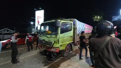 Polisi tangkap satpam & pengawas SPBU di Palembang buntut penikaman yang tewaskan sopir truk [titlebase] – Detail Kasus Terbaru