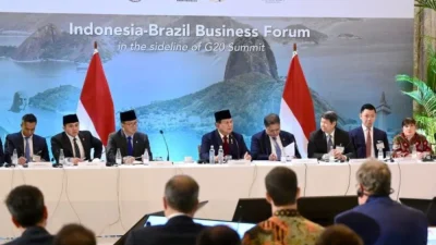 Prabowo: Selat Hormuz dipegang satu negara, tapi 70% energi-perdagangan lewat RI [titlebase] – Apa Implikasinya bagi Indonesia
