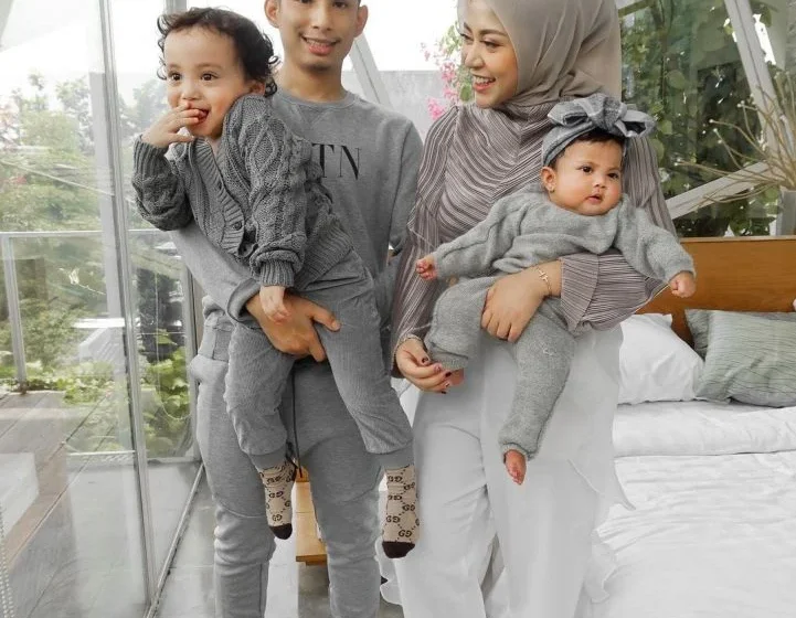 Rachel Vennya marah rumah Xabiru dijual Okin, Erika Carlina maklum: Dia melindungi keluarganya [titlebase] – Kontroversi Panas di Media Sosial