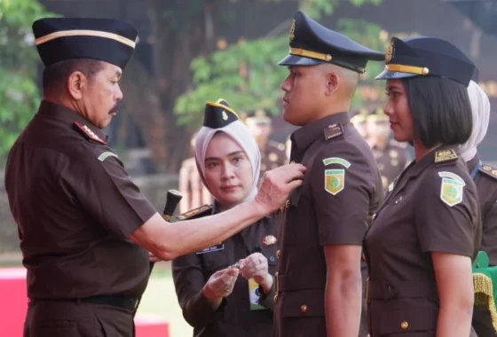 Rekam jejak Harli Siregar Kajati Sumut yang panggil Kajari Danke Rajagukguk imbas kasus Amsal Sitepu [titlebase]: Mengungkap Fakta Terbaru