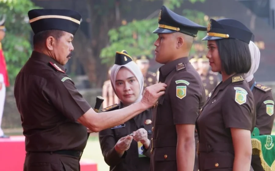 Rekam jejak Harli Siregar Kajati Sumut yang panggil Kajari Danke Rajagukguk imbas kasus Amsal Sitepu [titlebase]: Mengungkap Fakta Terbaru