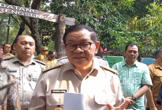 Respon Gubernur Jakarta Pramono soal 72 siswa diduga keracunan MBG di Jaktim, bongkar fakta terbaru [titlebase]