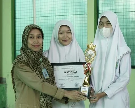 Siswa SMA Muhammadiyah 3 Yogyakarta Minta Maaf, Akui Video Viral Tak Sesuai Fakta – RRI.co.id