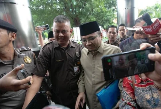 Status tahanan rumah Yaqut disorot, Dewas KPK turun tangan usut [titlebase] – Pemerintah Perlu Tindakan Cepat