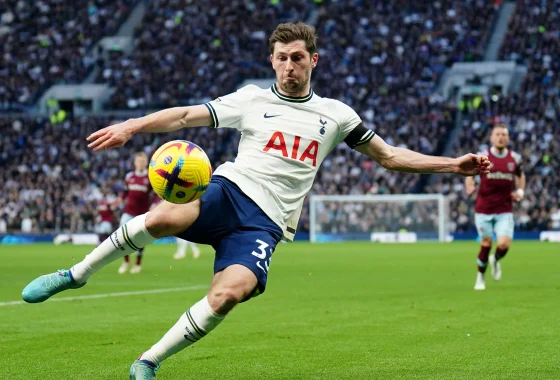 Tottenham cari pelatih baru, Ben Davies masuk kandidat mengejutkan pengganti Igor Tudor [titlebase] – Siapa yang Akan Memimpin Spurs?
