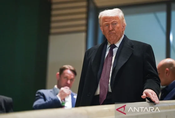 Trump ancam Iran pakai kata makian di medsos, IRGC mengejek: Dia sedang gugup dan bodoh [titlebase] – Kontroversi Memanas di Dunia Politik