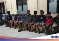 Video Penangkapan Dua Remaja di Wlingi Blitar Viral di Media Sosial – BeritaSatu.com: Fakta Lengkap dan Reaksi Publik