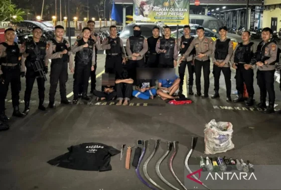 Video Tawuran Remaja Bawa Sajam di Tanah Seribu Binjai Viral, Polisi Tingkatkan Patroli – Mistar.id