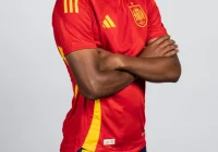 Vinicius Puji Respons Lamine Yamal soal Rasis,Serukan Perlawanan Bersama Lawan Diskriminasi [titlebase] – Solidaritas di Lapangan Hijau