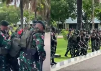Viral Anggota TNI Kesurupan Saat Amankan Kuda Lumping, Ini Kronologinya! – Hasanah.id