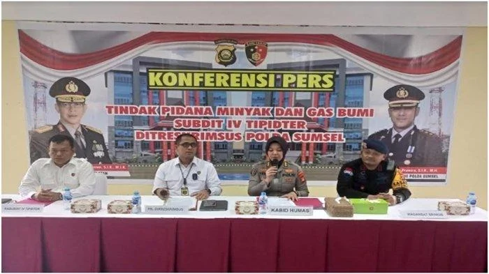 VIRAL! Dugaan Bisnis BBM Ilegal di Ogan Ilir Seret Nama Oknum ASN, Publik Heboh di TikTok – mitra mabes: Fakta Terbaru