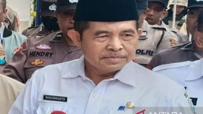 Viral MBG di Sampang Dibungkus Kresek, Satgas Turun Tangan – GenPI.co: Penanganan dan Fakta Terbaru