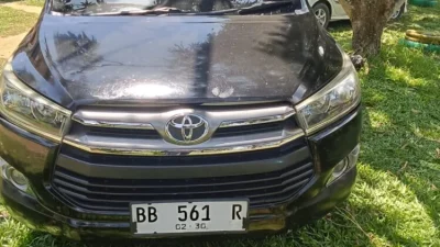 Viral Mobil Dinas Pemprov DKI Gunakan Pelat Putih, Pemprov Lakukan Penelusuran – Berita Nasional – Media Pencerah Bangsa: Fakta dan Tindakan Pemerintah