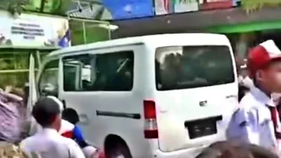 Viral Mobil MBG Tabrak Bocah di Indramayu, Korwil MBG: Tidak Ada Korban – IndramayuJeh