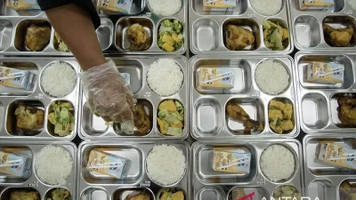 Viral! Paket Makan Bergizi Gratis di Parepare Diduga Hanya Senilai Rp5-7 Ribu – berita.news – Fakta Lengkap dan Dampaknya
