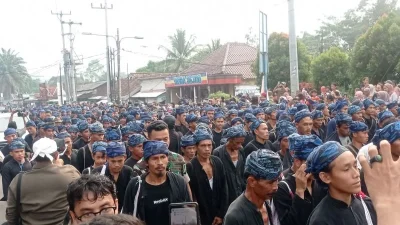 Viral Pemilik Salon di Lebak Paksa Warga Sumpah dengan Injak Al Quran – iNews.ID: Kontroversi yang Mengguncang Media Sosial