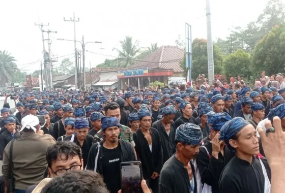 Viral Pemilik Salon di Lebak Paksa Warga Sumpah dengan Injak Al Quran – iNews.ID: Kontroversi yang Mengguncang Media Sosial