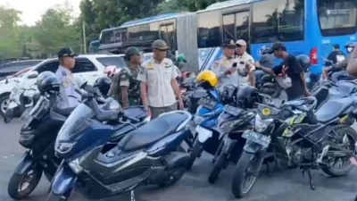 Viral Petugas PPSU Pakai AI Tangani Parkir Liar, Lurah Jaktim Dipanggil Inspektorat – GenPI.co – GenPI.co