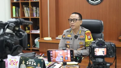 Viral Polisi Amankan Pelaku Cheat Mobile Legends, Rugikan Developer Rp 2,5 Miliar – Hasanah.id