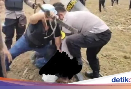Viral Polisi Injak Kepala Seorang Warga, Korban Ditarik dari Motor Sampai Terjatuh – Suara.com