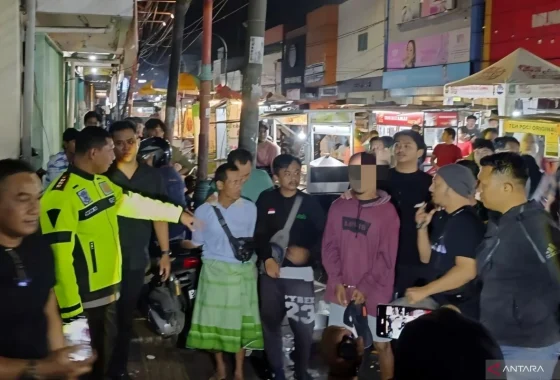 Viral Preman Diduga Peras Pedagang Bakso di Tanah Abang – Media 24 – media24.id: Kasus Keamanan di Pusat Perbelanjaan