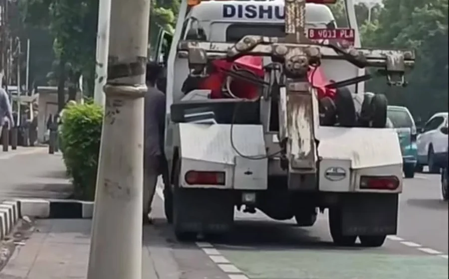 Viral Preman Palak Supir Bajaj di Tanah Abang, Polisi Lakukan Penyelidikan – Hasanah.id: Fakta Lengkap dan Dampaknya