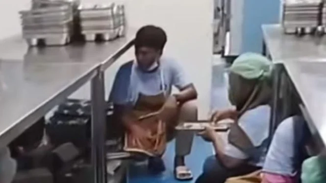 Viral Relawan SPPG Joget-Tebar Duit di Dapur – detikcom: Fenomena Viral yang Mengguncang Media Sosial