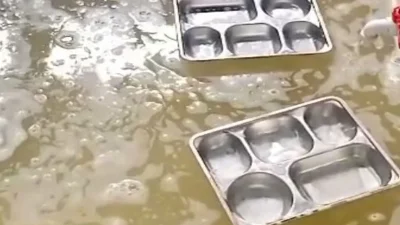 Viral Siswa di Bandung Kembalikan MBG ke SPPG gegara Bau Tak Sedap – detikcom: Kronologi Lengkap