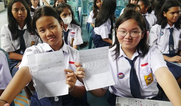 Viral Siswa di Kudus Kirim Surat Terbuka ke Prabowo soal MBG, Malah Diintimidasi – GenPI.co – GenPI.co