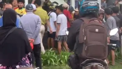 Viral! Terduga Pelaku Curanmor di Cirebon Babak Belur Diamuk Massa – beritasatu.com