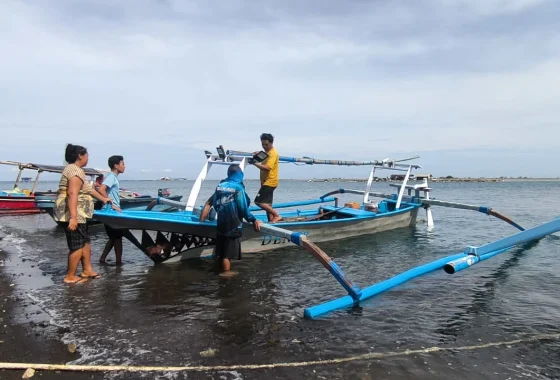 Viral! Tiga Nelayan di Tanjung Lesung Terombang-ambing 13 Jam di Tengah Laut – MPN Indonesia: Detail Lengkap Kejadian