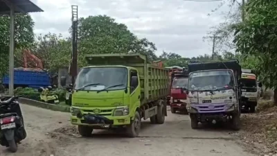 Viral Truk Sampah Masuk TPA Suwung Malam Hari, Pemprov Bali Tegaskan Bukan ke Zona Pembuangan – beritadewata.com: Fakta Lengkap