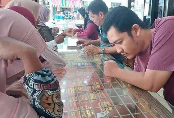Viral Warga Limapuluh Kota Ramai-ramai Menambang Emas, Ini Kata Mahyeldi – detikcom