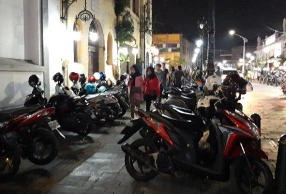 Viral Wisatawan ‘Dikepruk’ Parkir Rp 40 Ribu di Kawasan Kota Lama Semarang – detikcom: Kasus Extortion Parkir Mengguncang Netizen