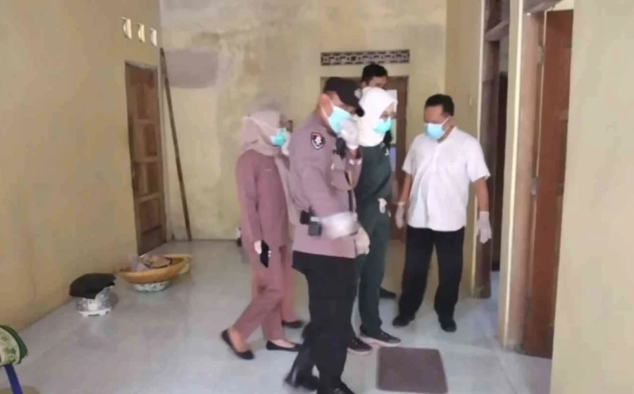 Warga Sampit dikejutkan penemuan perempuan meninggal di dalam rumah [titlebase] – Kasus Misteri yang Menggemparkan